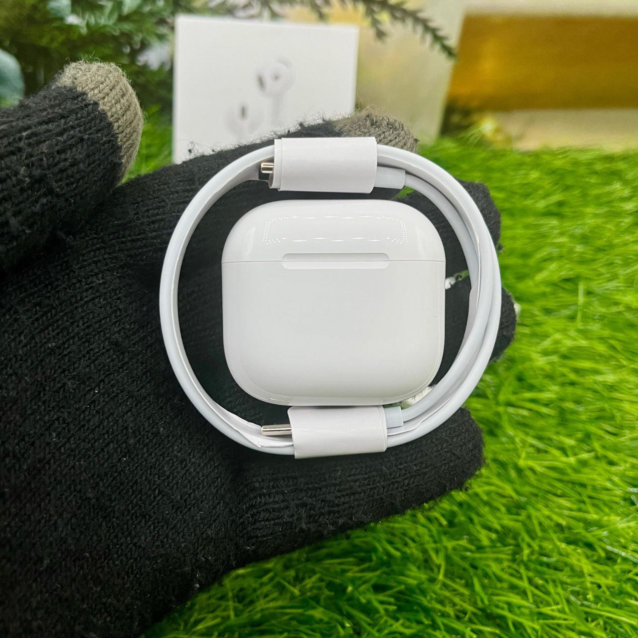 Apple AirPods 4th Generation – Wireless Bluetooth Earbuds with Enhanced Audio, Active Noise Cancellation & Adaptive Transparency